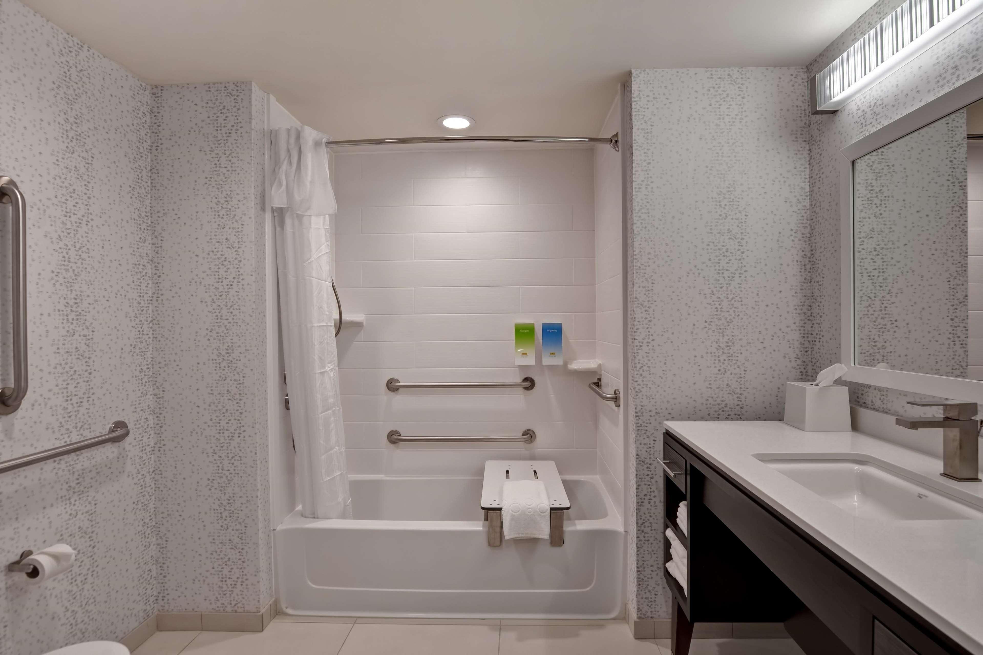 Home2 Suites By Hilton Hot Springs Kültér fotó