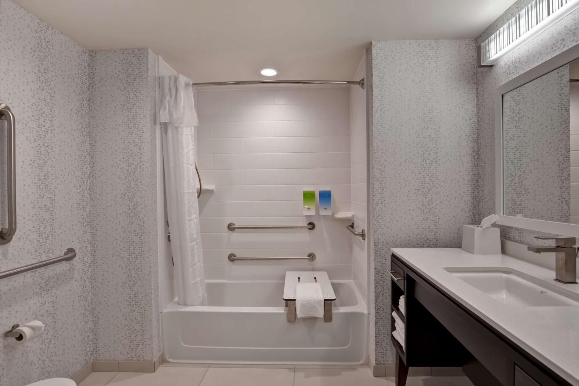 Home2 Suites By Hilton Hot Springs Kültér fotó